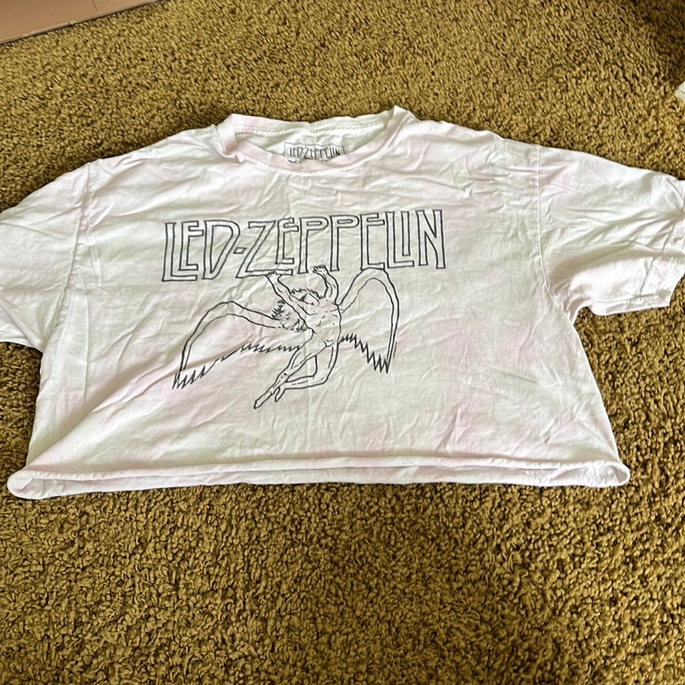 Led Zeppelin graphic cropped t